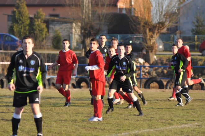 Wisła Grobla zremisowała 1-1 z Drwinką Drwinia w meczu 16. kolejki ligi okręgowej.