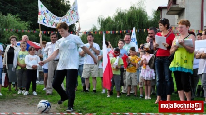 Turniej sołectw na Dniach Rzezawy – Dąbrówka, 13.08.2011