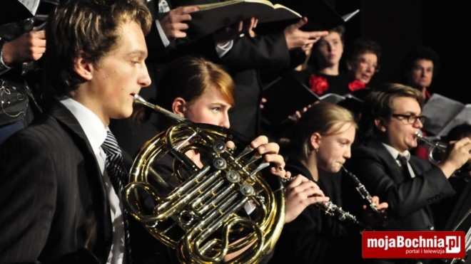 Koncert z okazji rocznicy wyboru Karola Wojtyły na papieża, kościół św. Pawła Apostoła, 16.10.2011