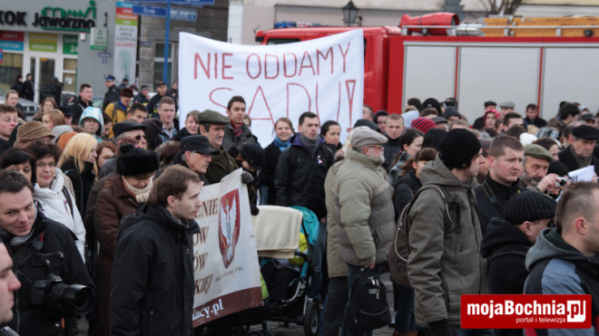 Wiec w obronie Sądu Rejonowego w Bochni, 27 II 2012