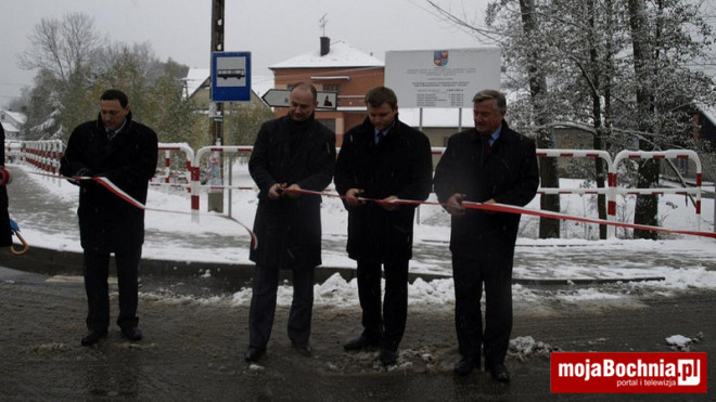 Powiat oddał 1,5 odnowionych dróg i 3,5 km chodników