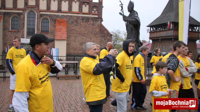 V Bieg Papieski w Bochni, 16 X 2012