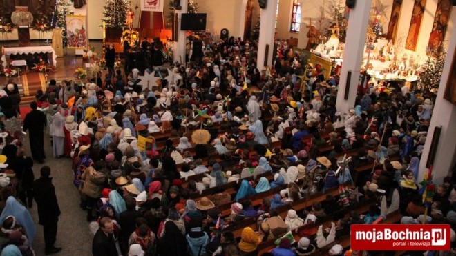 2,5 tys. kolędników misyjnych w Bochni, 12 I 2013
