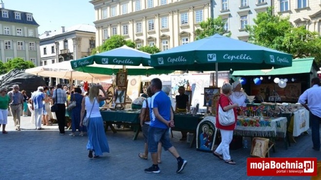 Powiat na Międzynarodowych Targach Sztuki Ludowej