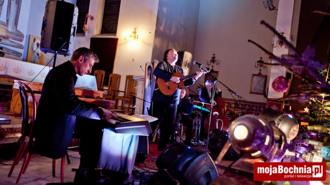 W Łapanowie kolędowali na rzecz zabytkowego kościoła
