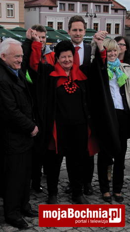 Politycy SLD na bocheńskim Rynku, 4 V 2014