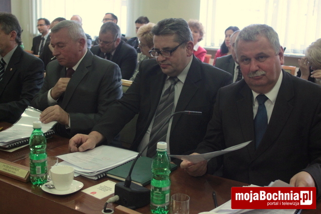 Pierwsza sesja rady miejskiej nowej kadencji, 1 XII 2014