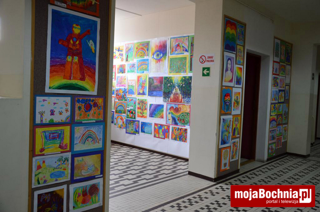 Na ogłoszony przez Miejski Dom Kultury konkurs plastyczny „Barwy z tęczy” wpłynęło aż 409 prac
