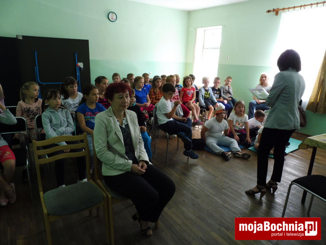 Akcja „Cały Wiśnicz Czyta dzieciom”