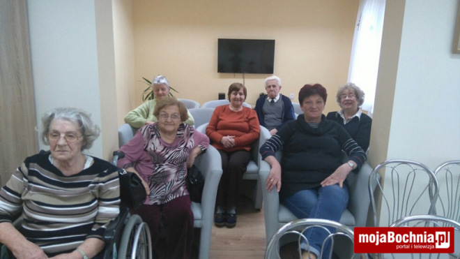 Kolędy i pastorałki w Domu Opieki „Senior Wigor”