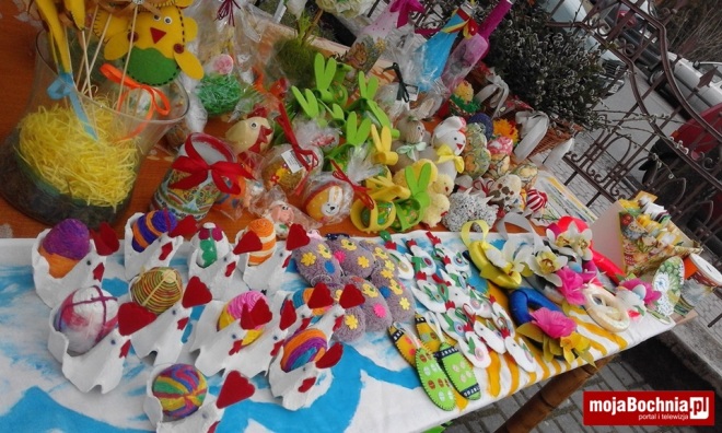 Kiermasz wielkanocny przy Bazylice, 13 III 2016