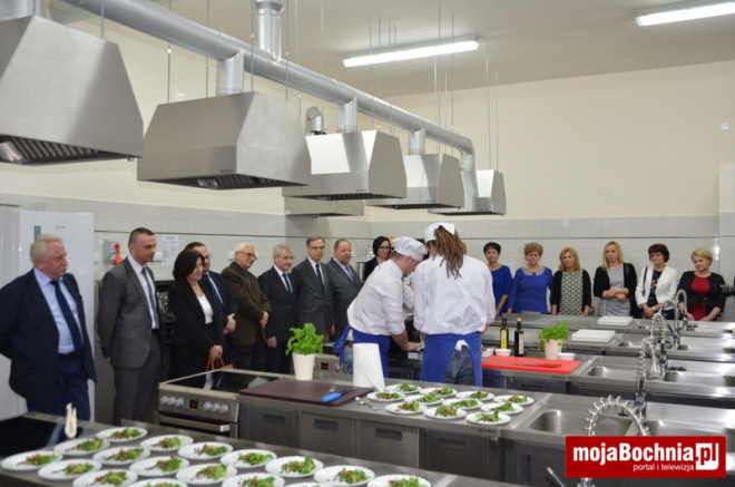 Zakończenie projektu pn.”Modernizacja i wyposażenie bazy dydaktycznej szkolnictwa zawodowego dla Zespołu Szkół Nr 1,Nr 2 oraz Nr 3”