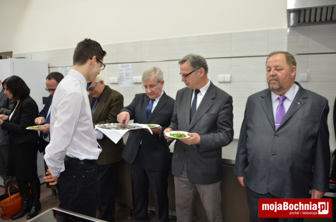 Zakończenie projektu pn.”Modernizacja i wyposażenie bazy dydaktycznej szkolnictwa zawodowego dla Zespołu Szkół Nr 1,Nr 2 oraz Nr 3”