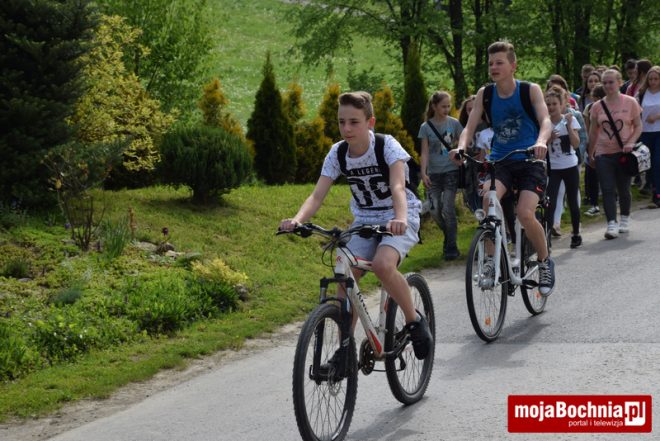 Rajd Szlakiem Papieskim z Łapanowa do Niegowici, 20 V 2017