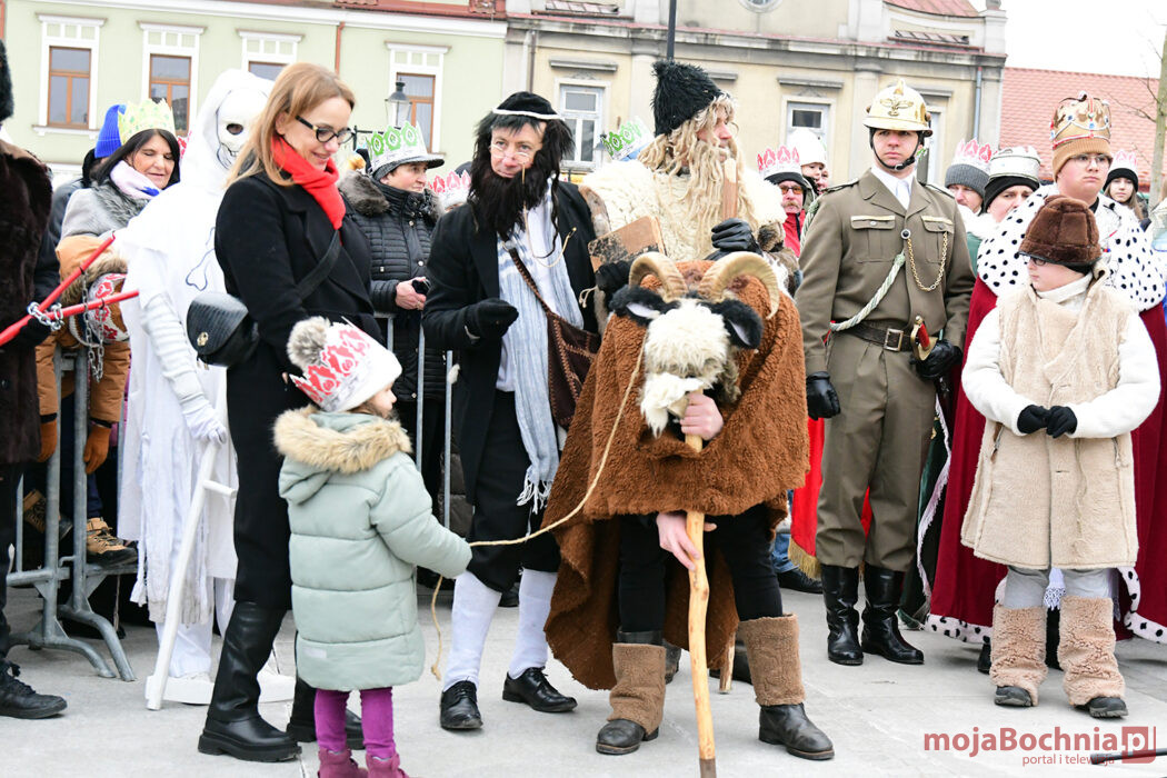 Orszak Trzech Króli przeszedł ulicami Bochni