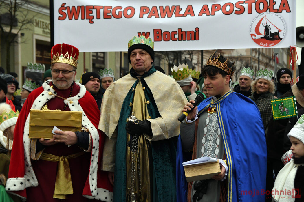 Orszak Trzech Króli przeszedł ulicami Bochni
