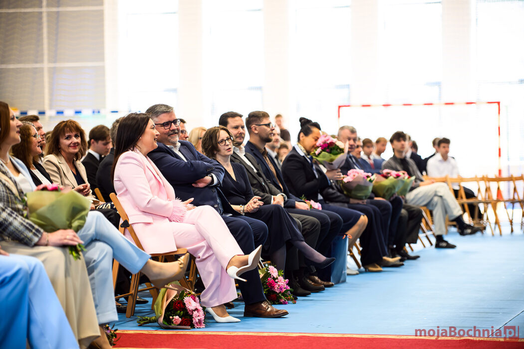 Pożegnanie maturzystów w ZS nr 1 w Bochni