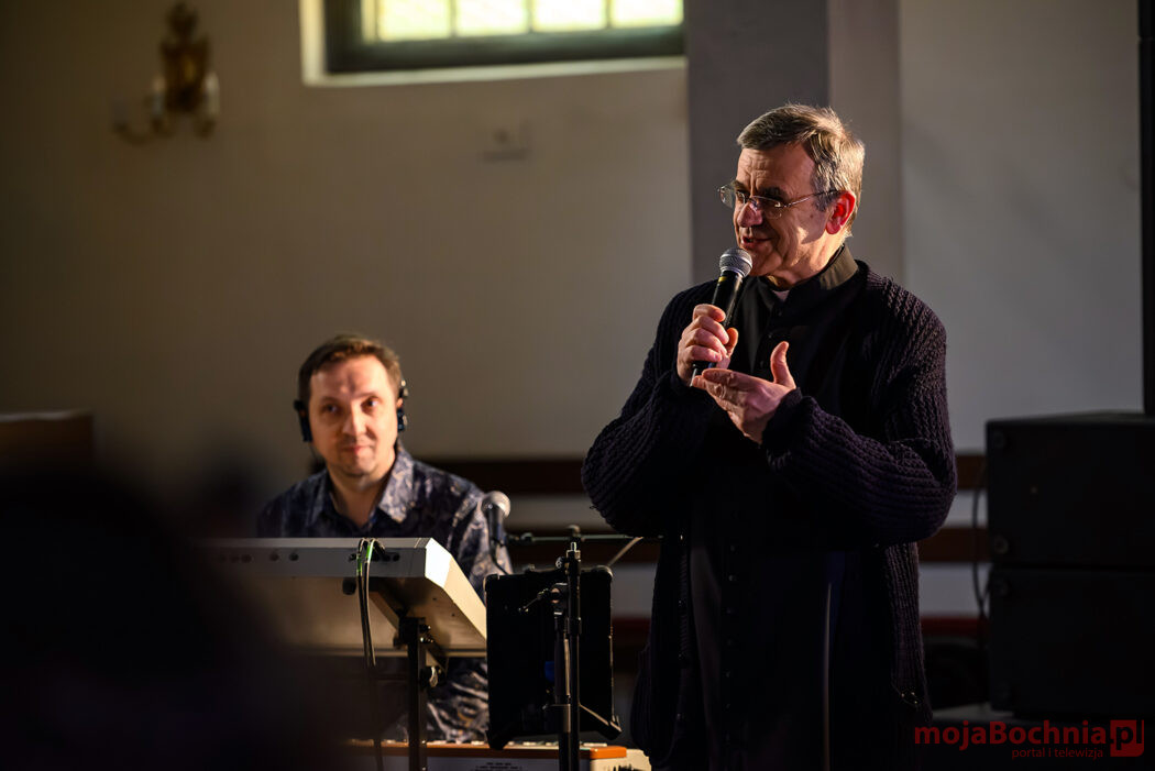 Gospel w kościółku szkolnym