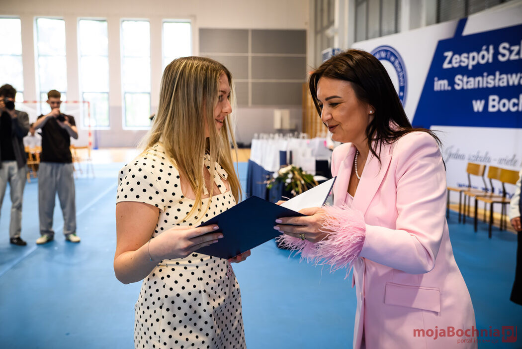 Pożegnanie maturzystów w ZS nr 1 w Bochni