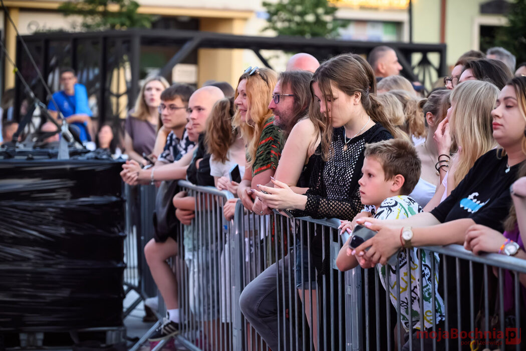 Koncert T.Love podczas pierwszego z Dni Bochni 2026.