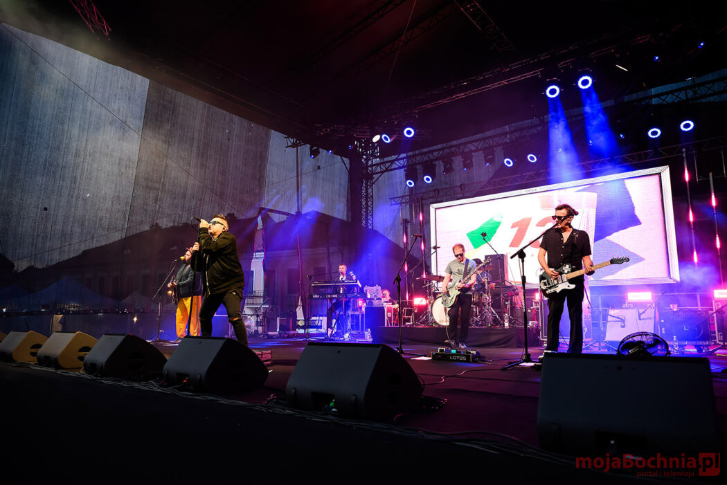 Koncert T.Love podczas pierwszego z Dni Bochni 2026.